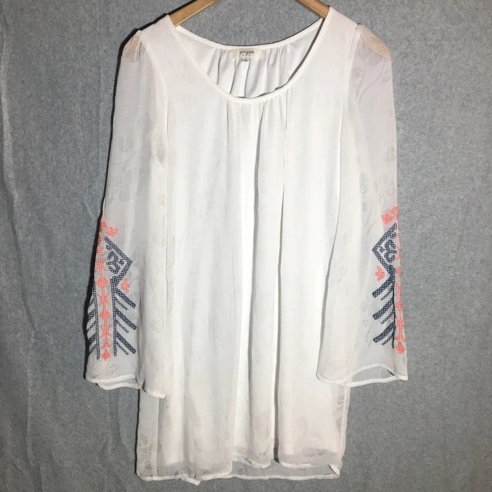 Womens Umgee Dress White Floral Embroidered Sleeves Boho Beachy Formal Event